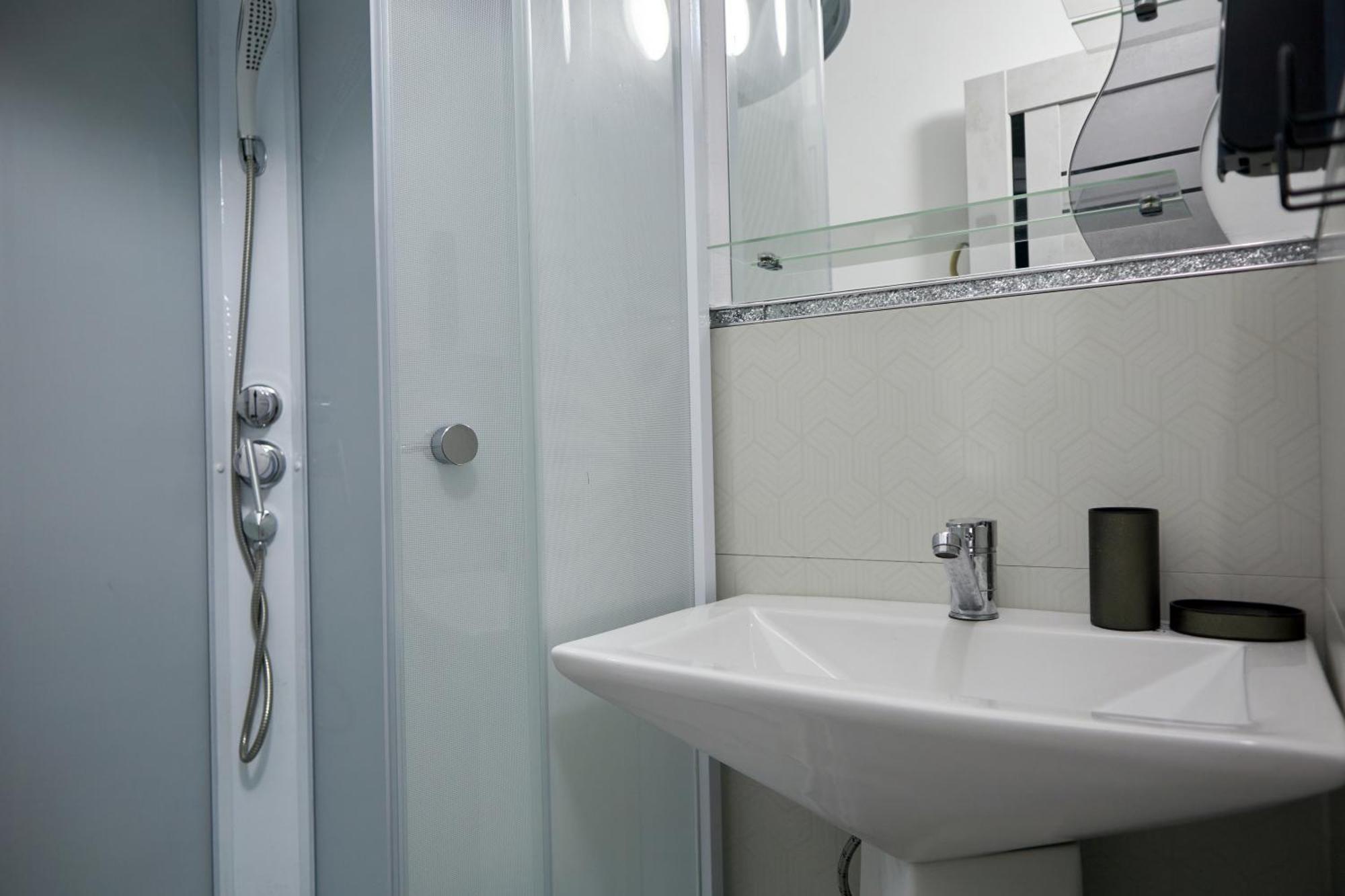 Sweet Vibe Otel Almatı Dış mekan fotoğraf